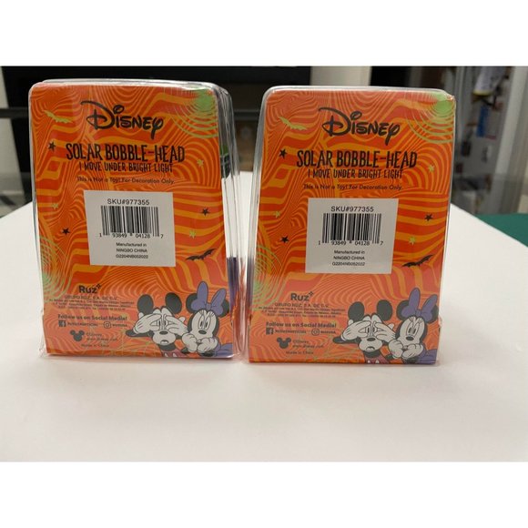 NIB- Disney Mickey and Minnie Solar Bobbleheads - Picture 2 of 2